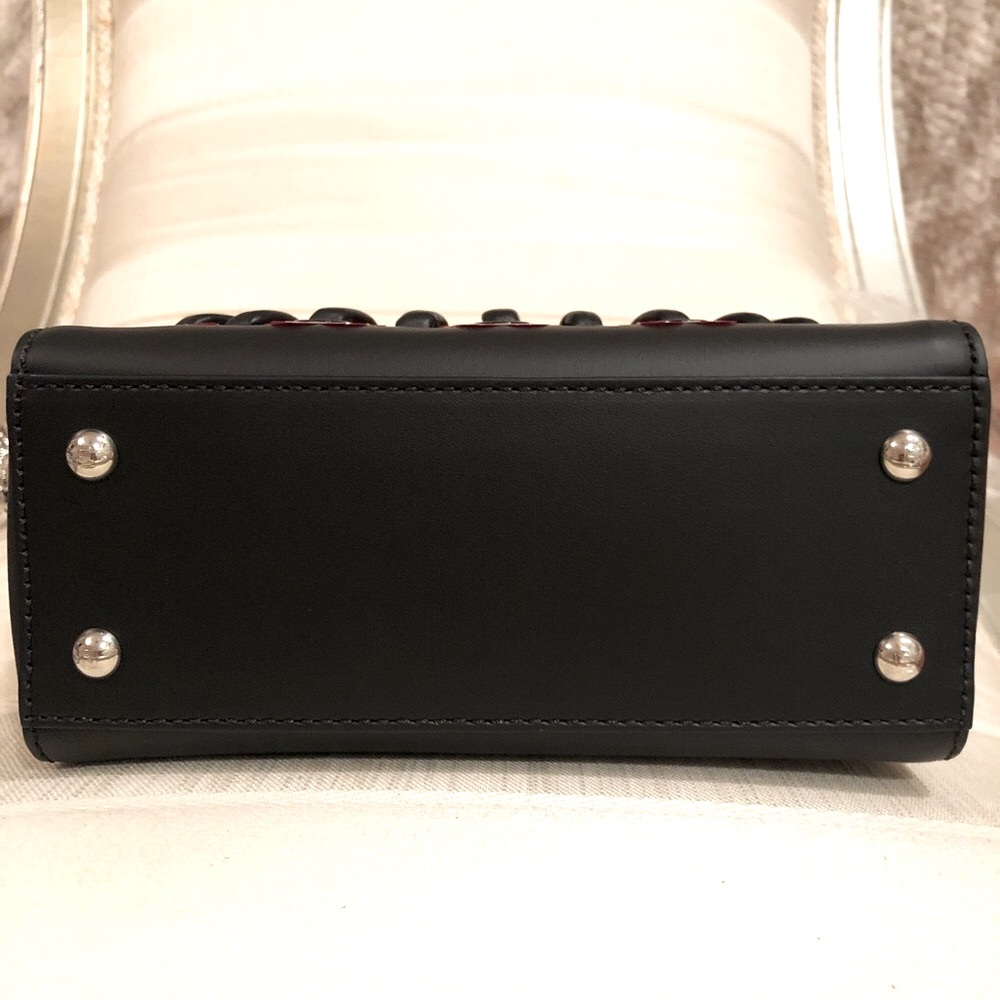 PRICE⬇️NWT Fendi “Dot Com” Floral Grommet Satchel - Picture 11 of 16